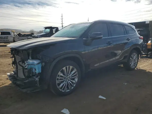 5TDEBRCH4PS117349 2023 TOYOTA HIGHLANDER - Image 1