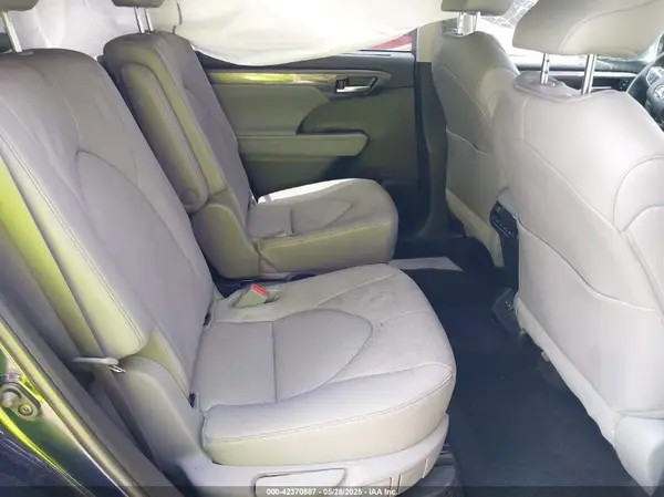 5TDEBRCH4PS596582 2023 TOYOTA HIGHLANDER - Image 8