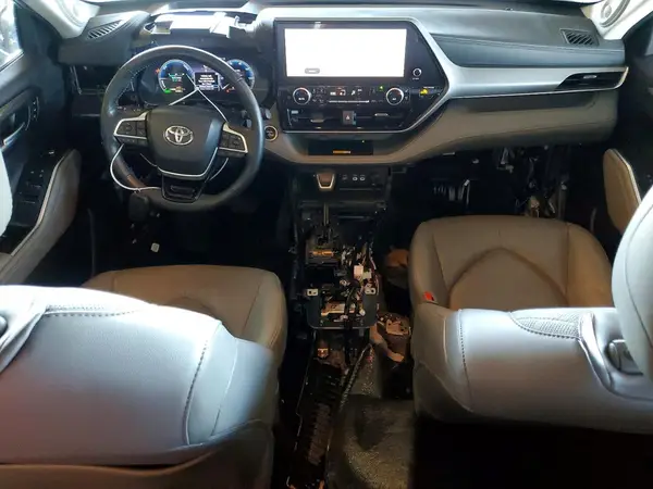 5TDEBRCH4RS607048 2024 TOYOTA HIGHLANDER - Image 8