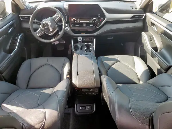 5TDEBRCH4SS666557 2025 TOYOTA HIGHLANDER - Image 8