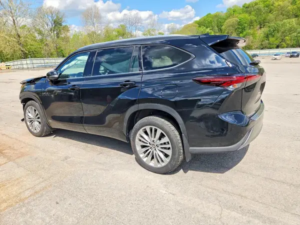 5TDEBRCH4SS684217 2025 TOYOTA HIGHLANDER - Image 2
