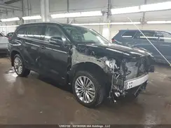 5TDEBRCH4TS701177 2026 TOYOTA HIGHLANDER