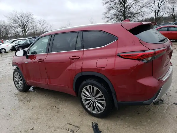 5TDEBRCH5LS010773 2020 TOYOTA HIGHLANDER - Image 2
