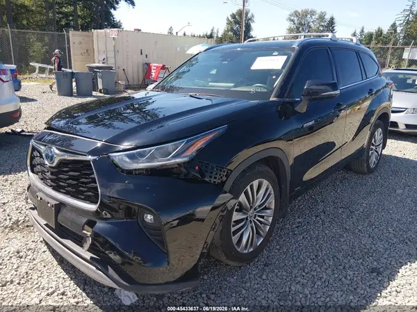 5TDEBRCH5MS028496 2021 TOYOTA HIGHLANDER - Image 2