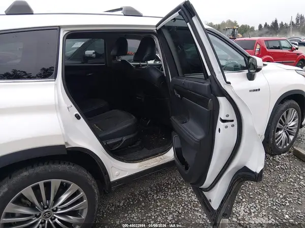 5TDEBRCH5MS052233 2021 TOYOTA HIGHLANDER - Image 8