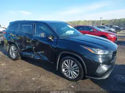 5TDEBRCH5NS084147 2022 TOYOTA HIGHLANDER