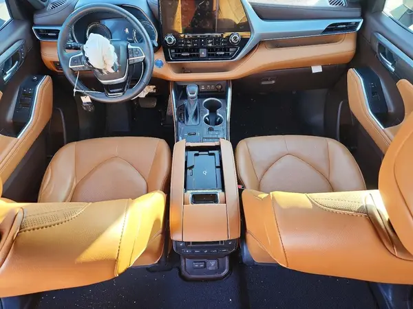 5TDEBRCH5NS084777 2022 TOYOTA HIGHLANDER - Image 8