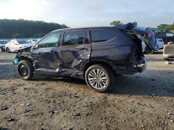 5TDEBRCH5RS613621 2024 TOYOTA HIGHLANDER - Image 2