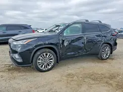 5TDEBRCH5TS717761 2026 TOYOTA HIGHLANDER