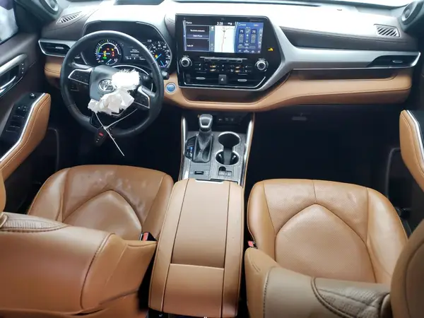 5TDEBRCH6MS024781 2021 TOYOTA HIGHLANDER - Image 8