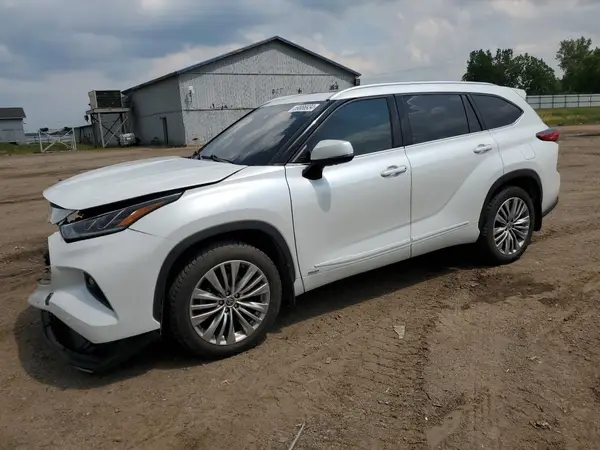 5TDEBRCH6NS084223 2022 TOYOTA HIGHLANDER - Image 1