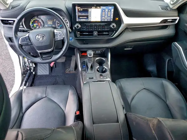 5TDEBRCH6NS091219 2022 TOYOTA HIGHLANDER - Image 8