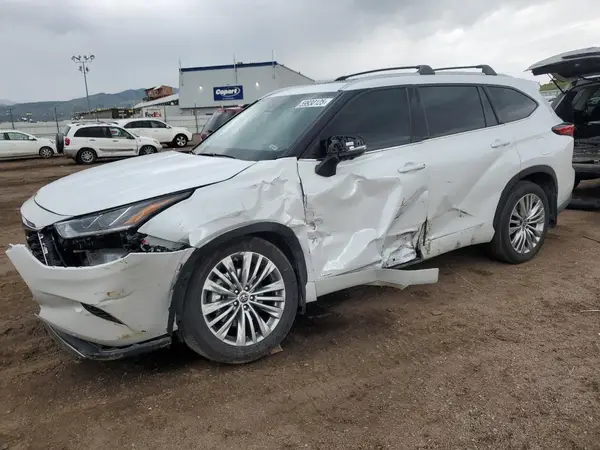 5TDEBRCH6PS127364 2023 TOYOTA HIGHLANDER - Image 1