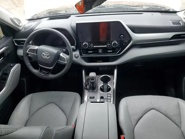 5TDEBRCH6PS127364 2023 TOYOTA HIGHLANDER - Image 8