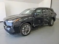 5TDEBRCH6SS654104 2025 TOYOTA HIGHLANDER