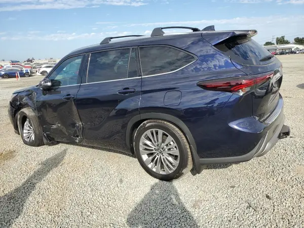 5TDEBRCH6SS685434 2025 TOYOTA HIGHLANDER - Image 2