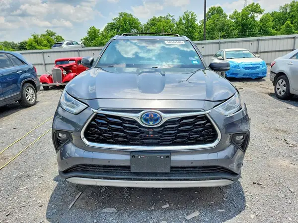 2020 TOYOTA HIGHLANDER COPART lot 56944586 auction photo 5