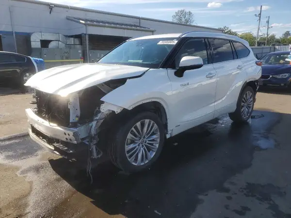 5TDEBRCH7LS008815 2020 TOYOTA HIGHLANDER - Image 1