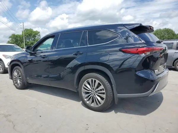 5TDEBRCH7MS017063 2021 TOYOTA HIGHLANDER - Image 2