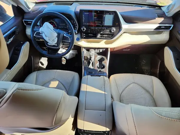 5TDEBRCH7MS020478 2021 TOYOTA HIGHLANDER - Image 8