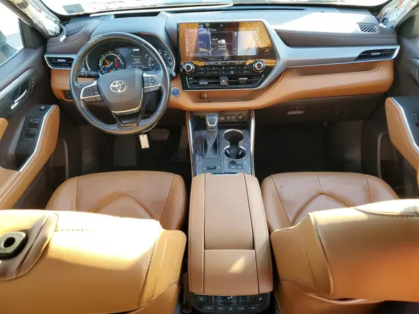 5TDEBRCH7MS033313 2021 TOYOTA HIGHLANDER - Image 8