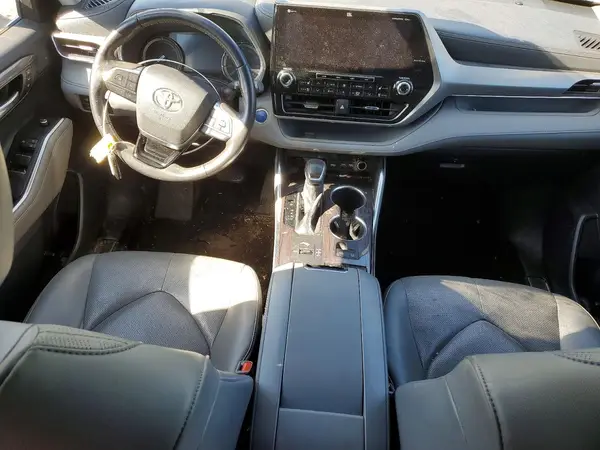 5TDEBRCH7MS062147 2021 TOYOTA HIGHLANDER - Image 8