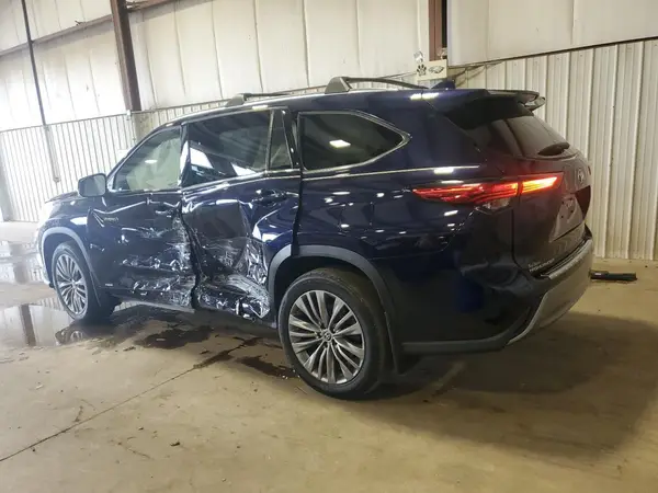 5TDEBRCH7MS069356 2021 TOYOTA HIGHLANDER - Image 2