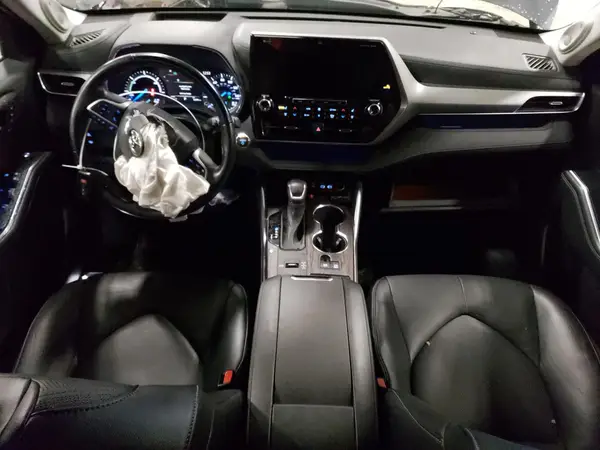 5TDEBRCH7NS077748 2022 TOYOTA HIGHLANDER - Image 8