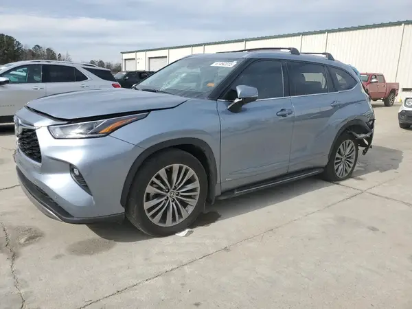 5TDEBRCH7NS082027 2022 TOYOTA HIGHLANDER - Image 1