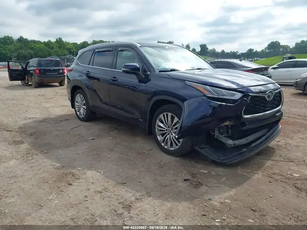 5TDEBRCH7NS088099 2022 TOYOTA HIGHLANDER - Image 1