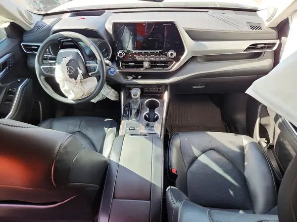 5TDEBRCH7NS104916 2022 TOYOTA HIGHLANDER - Image 8