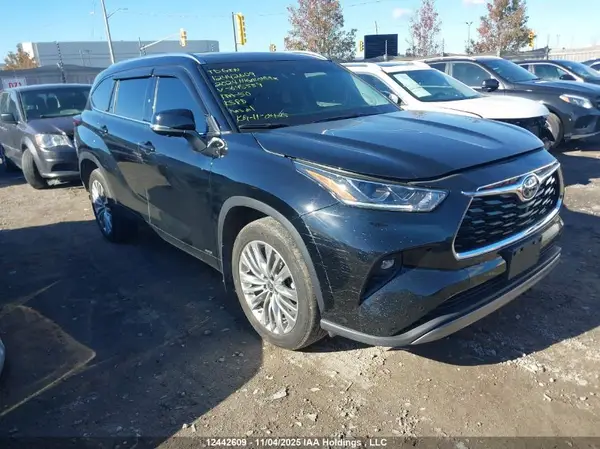 5TDEBRCH7RS645339 2024 TOYOTA HIGHLANDER - Image 1