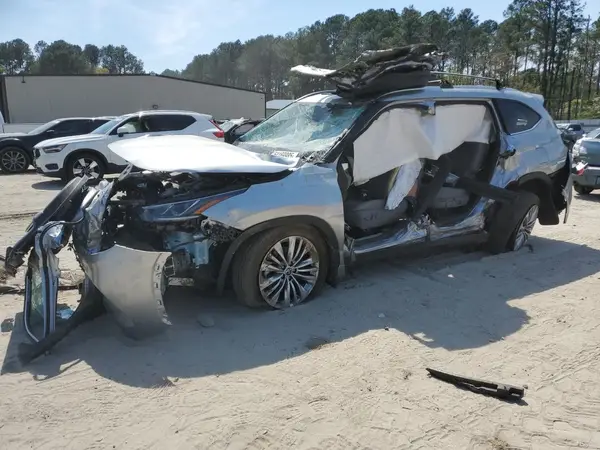 5TDEBRCH7SS652099 2025 TOYOTA HIGHLANDER - Image 1