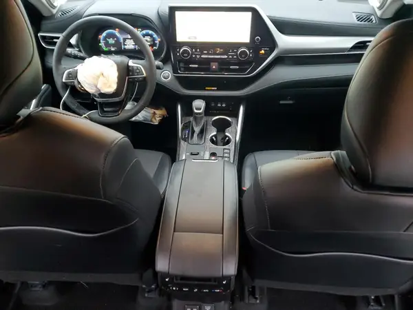 5TDEBRCH7SS658114 2025 TOYOTA HIGHLANDER - Image 8