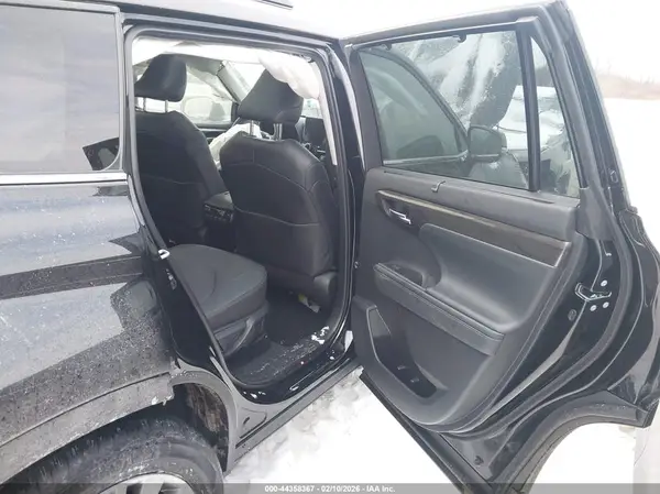 5TDEBRCH7SS663734 2025 TOYOTA HIGHLANDER - Image 8