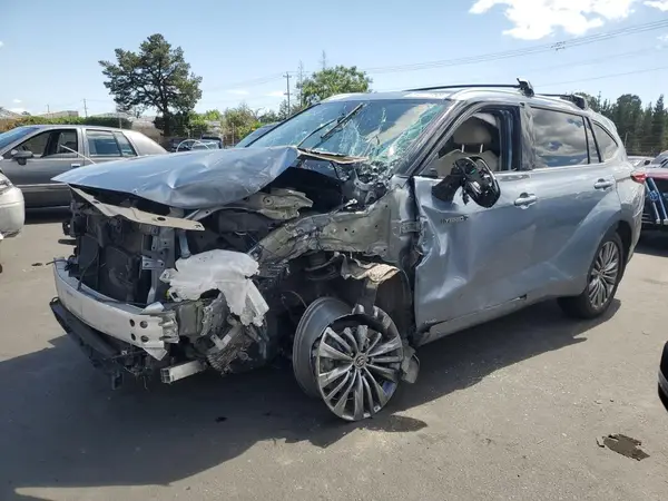 5TDEBRCH8LS002635 2020 TOYOTA HIGHLANDER - Image 1