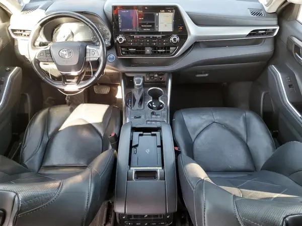 5TDEBRCH8MS021333 2021 TOYOTA HIGHLANDER - Image 8