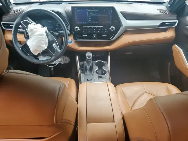 5TDEBRCH8MS025754 2021 TOYOTA HIGHLANDER - Image 8