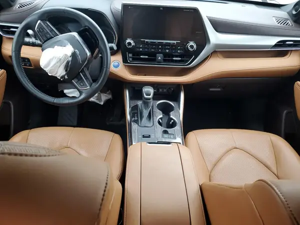 5TDEBRCH8MS027049 2021 TOYOTA HIGHLANDER - Image 8