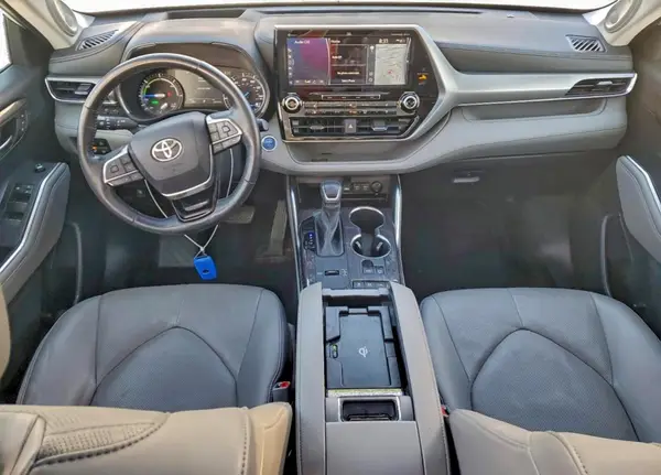 5TDEBRCH8MS052016 2021 TOYOTA HIGHLANDER - Image 8