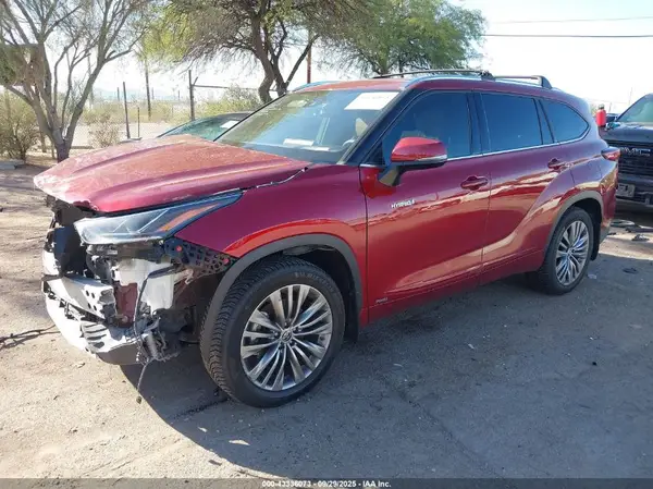 5TDEBRCH8MS056941 2021 TOYOTA HIGHLANDER - Image 2