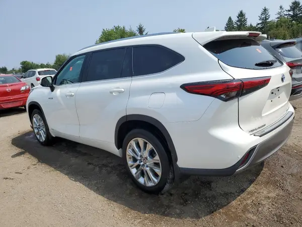 5TDEBRCH8MS060228 2021 TOYOTA HIGHLANDER - Image 2