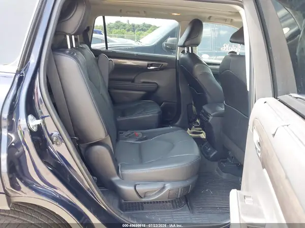 5TDEBRCH8NS083185 2022 TOYOTA HIGHLANDER - Image 8