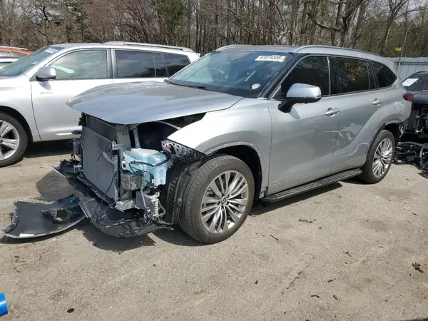 5TDEBRCH8PS116303 2023 TOYOTA HIGHLANDER - Image 1