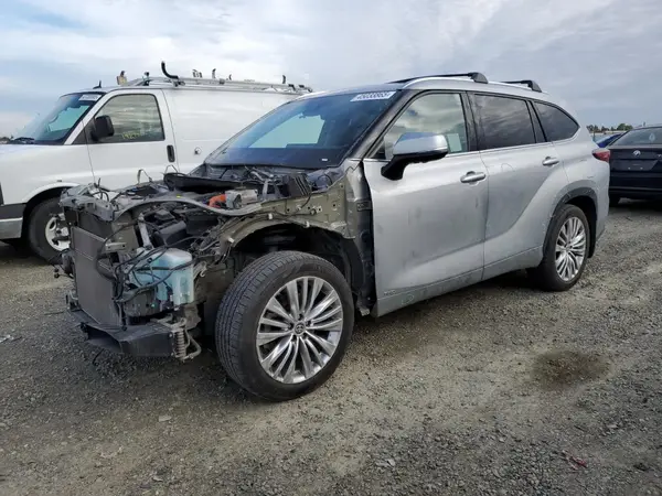 5TDEBRCH8PS119041 2023 TOYOTA HIGHLANDER - Image 1