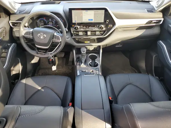 5TDEBRCH8SS647347 2025 TOYOTA HIGHLANDER - Image 8