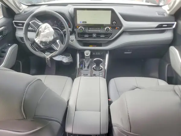 5TDEBRCH8SS683149 2025 TOYOTA HIGHLANDER - Image 8