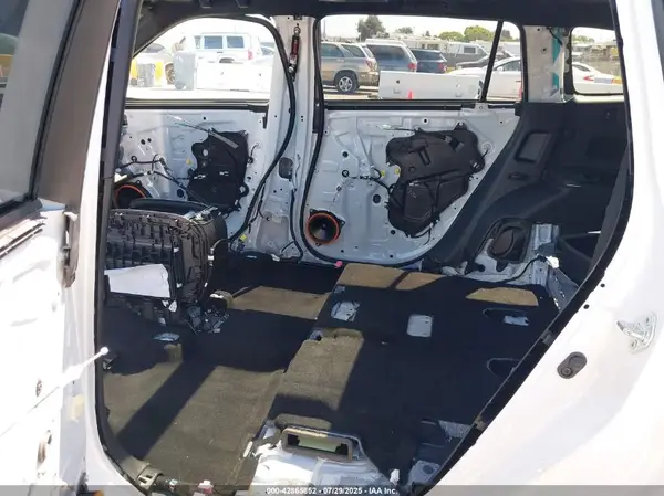 5TDEBRCH9MS015878 2021 TOYOTA HIGHLANDER - Image 8