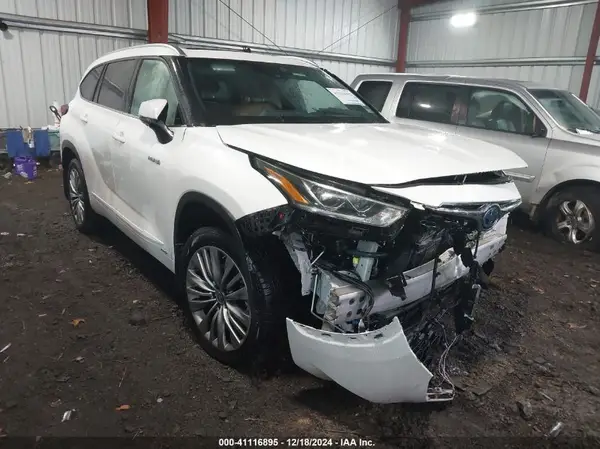 5TDEBRCH9MS029957 2021 TOYOTA HIGHLANDER - Image 1