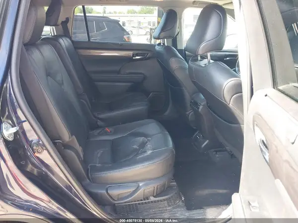 5TDEBRCH9MS031854 2021 TOYOTA HIGHLANDER - Image 8